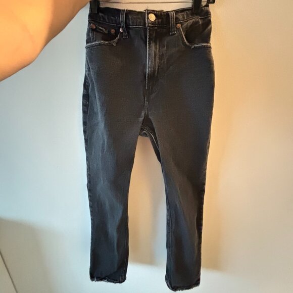 Abercrombie Curve Love Ultra High Rise Ankle Straight Jean black wash, size 24 - Picture 2 of 6